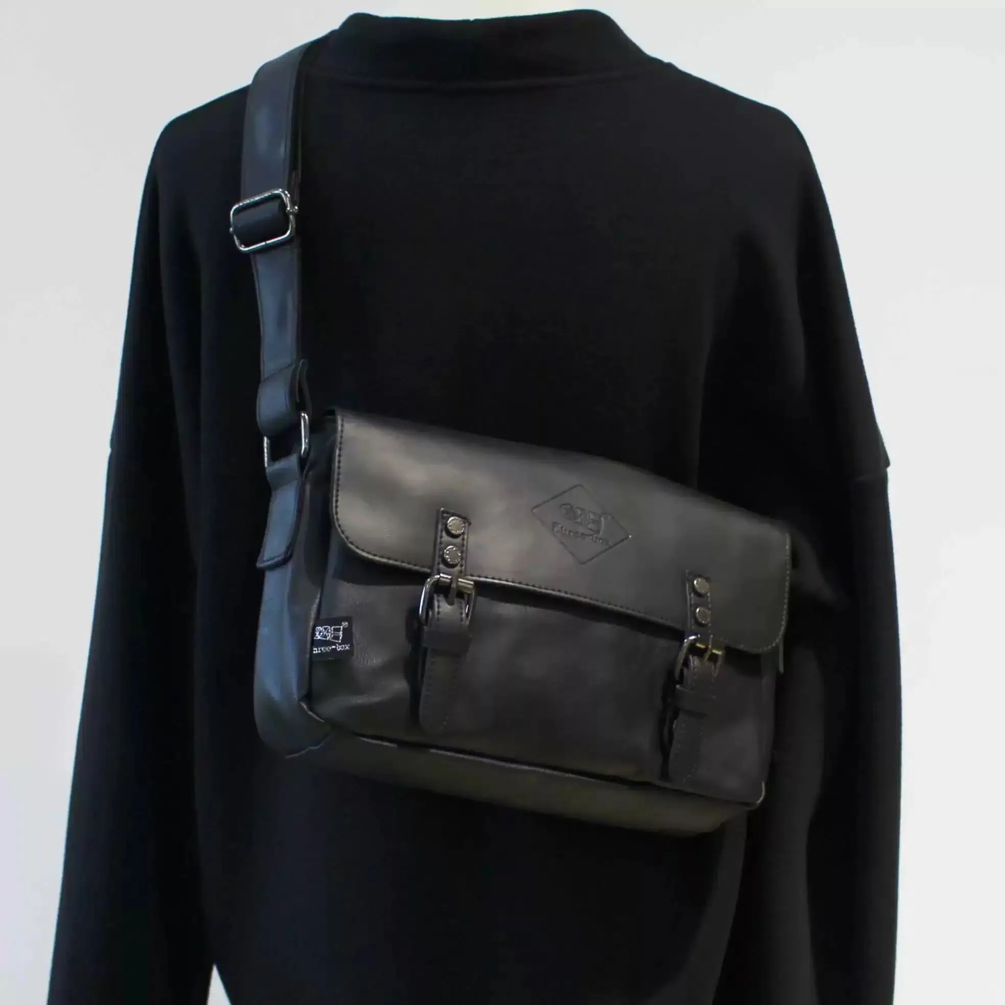 Vintage Leather Messenger Bag