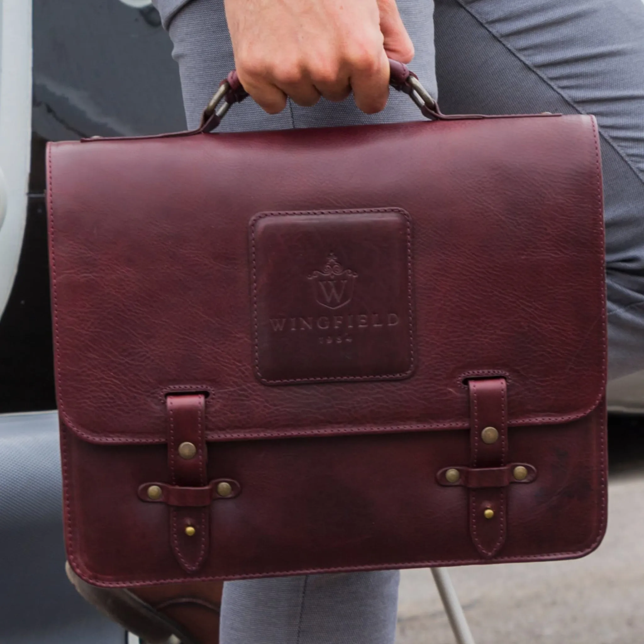Wingfield Leather Messenger Bag