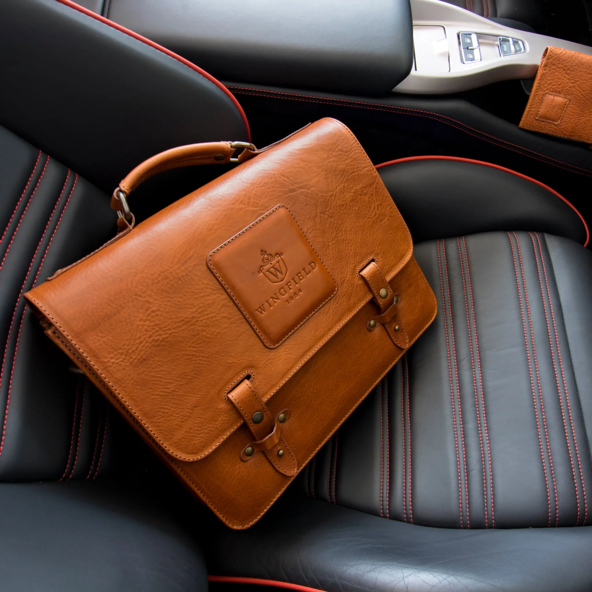 Wingfield Leather Messenger Bag